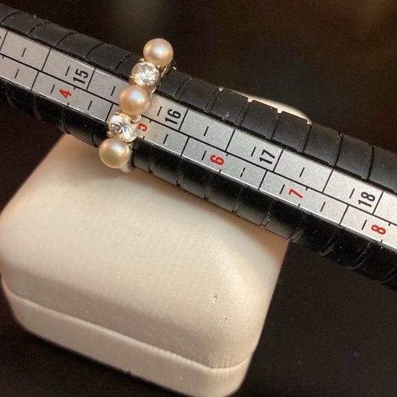 Vintage 925 Sterling Silver Cubic Zirconia ring - Picture 6 of 6